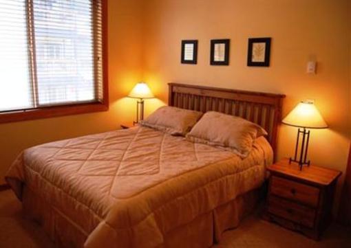 фото отеля Keremeos Creek Crossing by Apex Accommodations