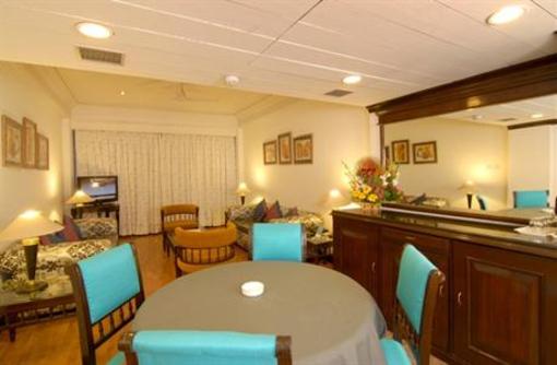 фото отеля Hotel Chanakya Patna