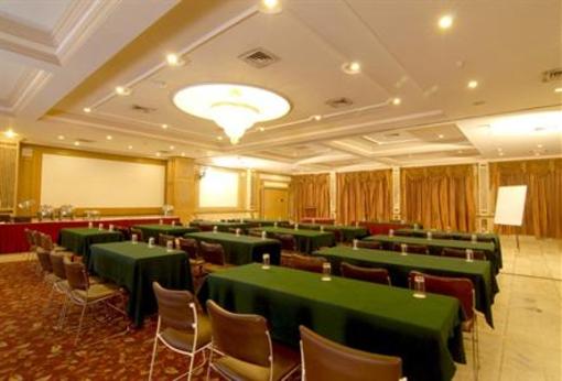 фото отеля Hotel Chanakya Patna