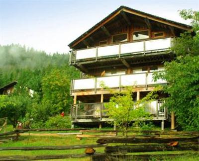 фото отеля Strathcona Park Lodge Campbell River