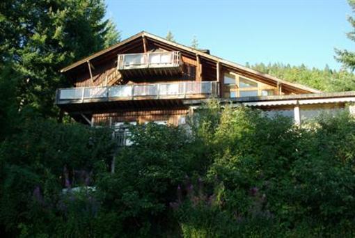 фото отеля Strathcona Park Lodge Campbell River