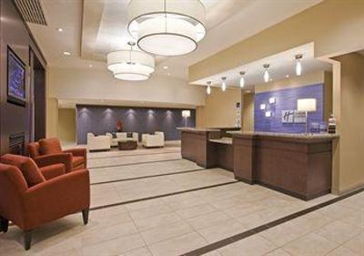 фото отеля Holiday Inn Express Hotel & Suites Chatham South