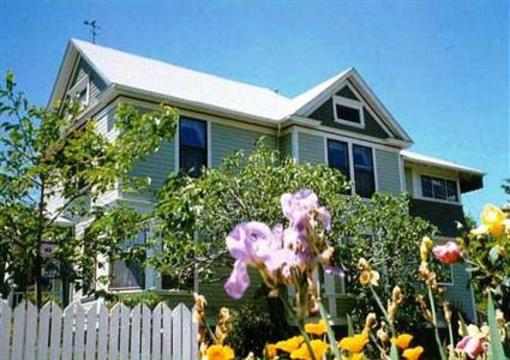 фото отеля Iris Inn Bed & Breakfast Ashland (Oregon)