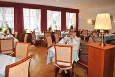 фото отеля Gasthof Hotel Goldener Hirsch