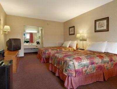 фото отеля Days Inn Williamsburg Central