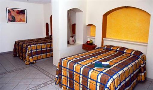 фото отеля Del Real Hotel Y Suites