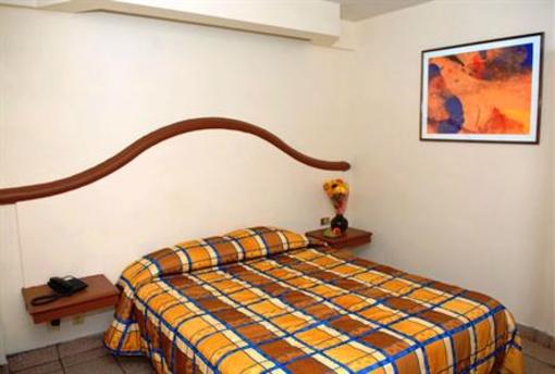 фото отеля Del Real Hotel Y Suites