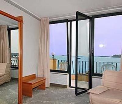 фото отеля Hotel Du Lac Gardone Riviera
