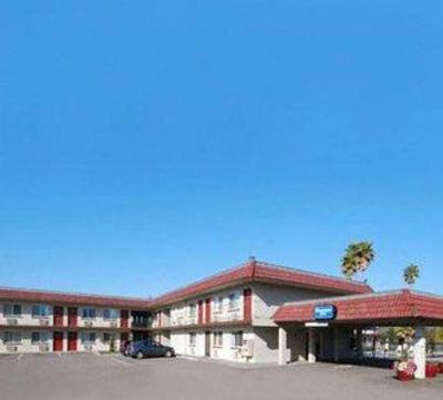фото отеля Rodeway Inn Wine Country