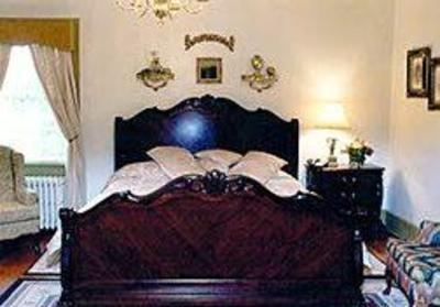 фото отеля The Inn at Hans Meadow Bed and Breakfast