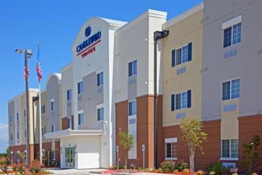 фото отеля Candlewood Suites Baytown