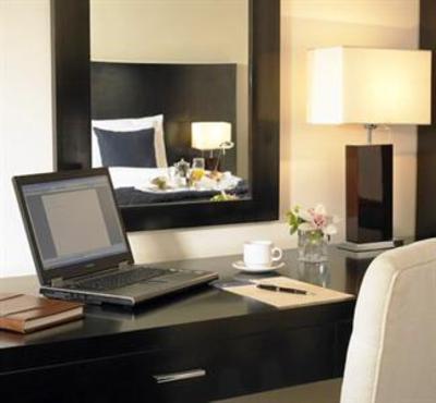 фото отеля Horse & Jockey Hotel