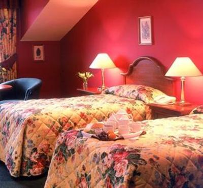 фото отеля Horse & Jockey Hotel