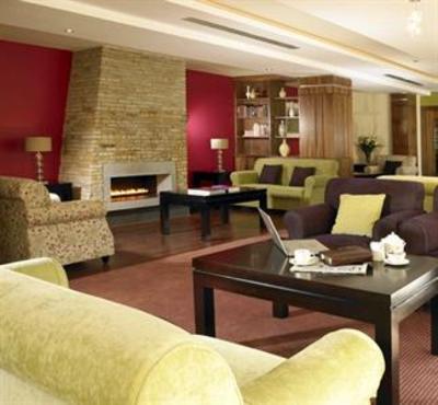 фото отеля Horse & Jockey Hotel