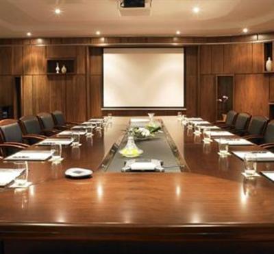 фото отеля Horse & Jockey Hotel