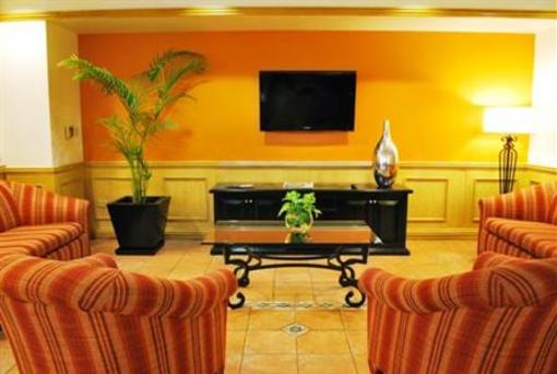 фото отеля Holiday Inn Express Tecnologico Monterrey