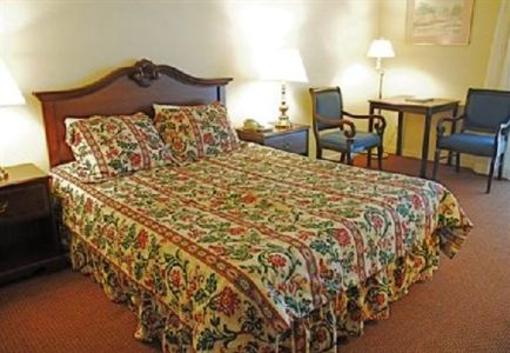 фото отеля Magic Carpet Lodge