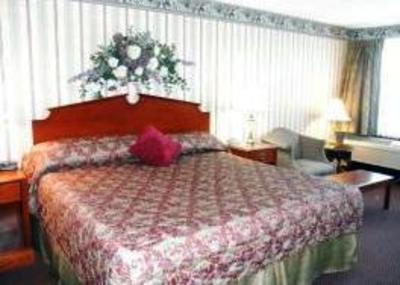 фото отеля Quality Inn Auburn Indiana
