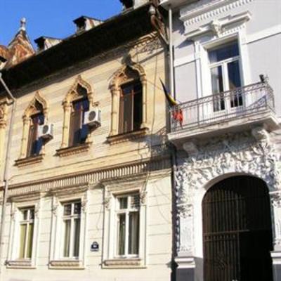 фото отеля The Midland Hostel