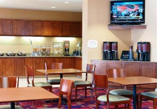 фото отеля Residence Inn Melbourne