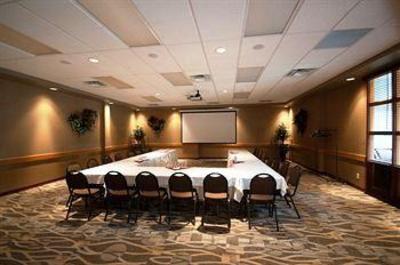 фото отеля Canad Inns Destination Centre Windsor Park