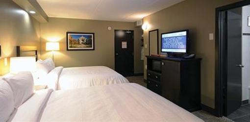 фото отеля Canad Inns Destination Centre Windsor Park