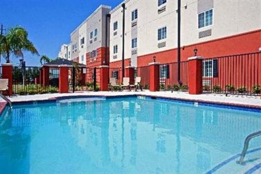 фото отеля Candlewood Suites Deer Park