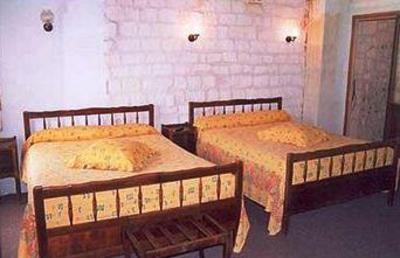 фото отеля Logis Hotel de la Muette