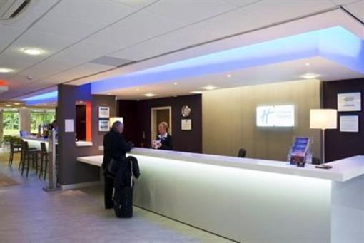 фото отеля Holiday Inn Express Preston South