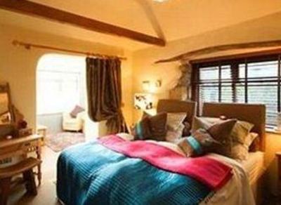 фото отеля Lower Barn Bed & Breakfast St Ewe St Austell