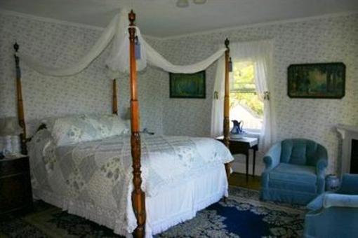 фото отеля Thornewood Inn