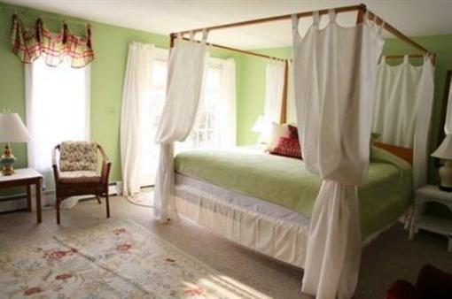 фото отеля Thornewood Inn