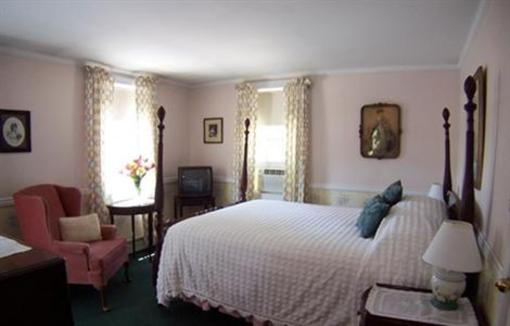фото отеля Thornewood Inn