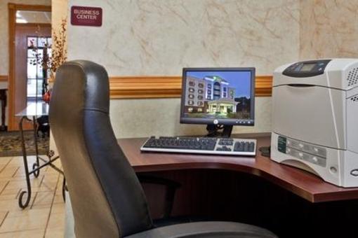 фото отеля Holiday Inn Express Wilson Downtown
