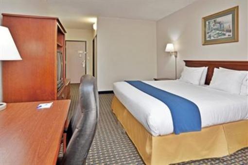 фото отеля Holiday Inn Express Wilson Downtown