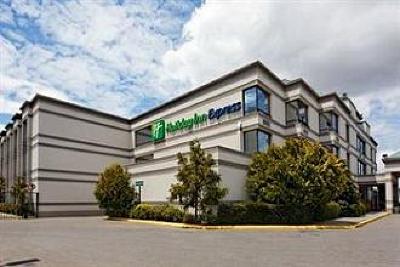 фото отеля Holiday Inn Express Concepcion