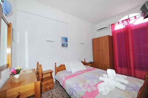 фото отеля Santa Irini Hotel