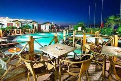 фото отеля Hotel Napoleon Cattolica