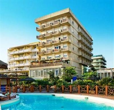 фото отеля Hotel Napoleon Cattolica
