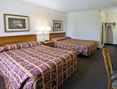 фото отеля Super 8 Fort Myers