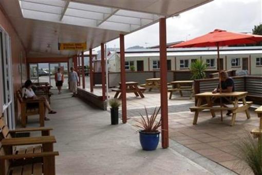 фото отеля Greymouth Seaside Top 10 Holiday Park