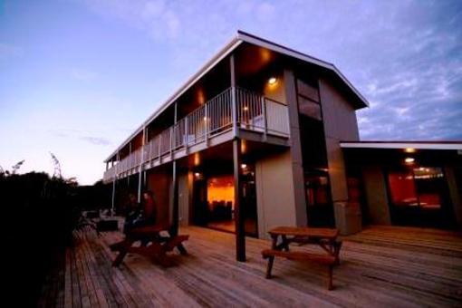 фото отеля Greymouth Seaside Top 10 Holiday Park