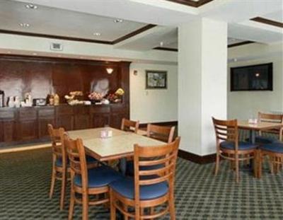 фото отеля Home Inn & Suites