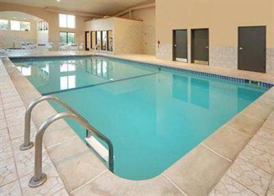 фото отеля Comfort Inn & Suites University South Ann Arbor