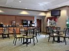 фото отеля Peachtree Inn & Suites Savannah Gateway