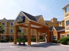 фото отеля Peachtree Inn & Suites Savannah Gateway