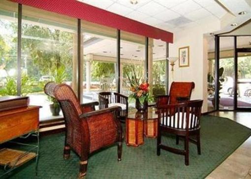 фото отеля Quality Inn & Suites Hilton Head