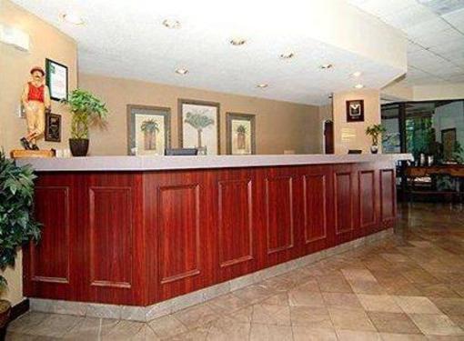 фото отеля Quality Inn & Suites Hilton Head