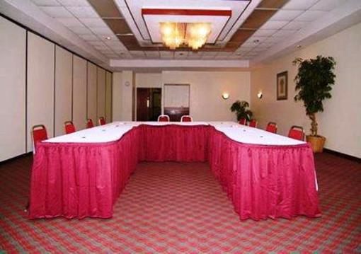 фото отеля Quality Inn & Suites Hilton Head
