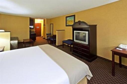 фото отеля Holiday Inn Express Hotel & Suites Frankfort